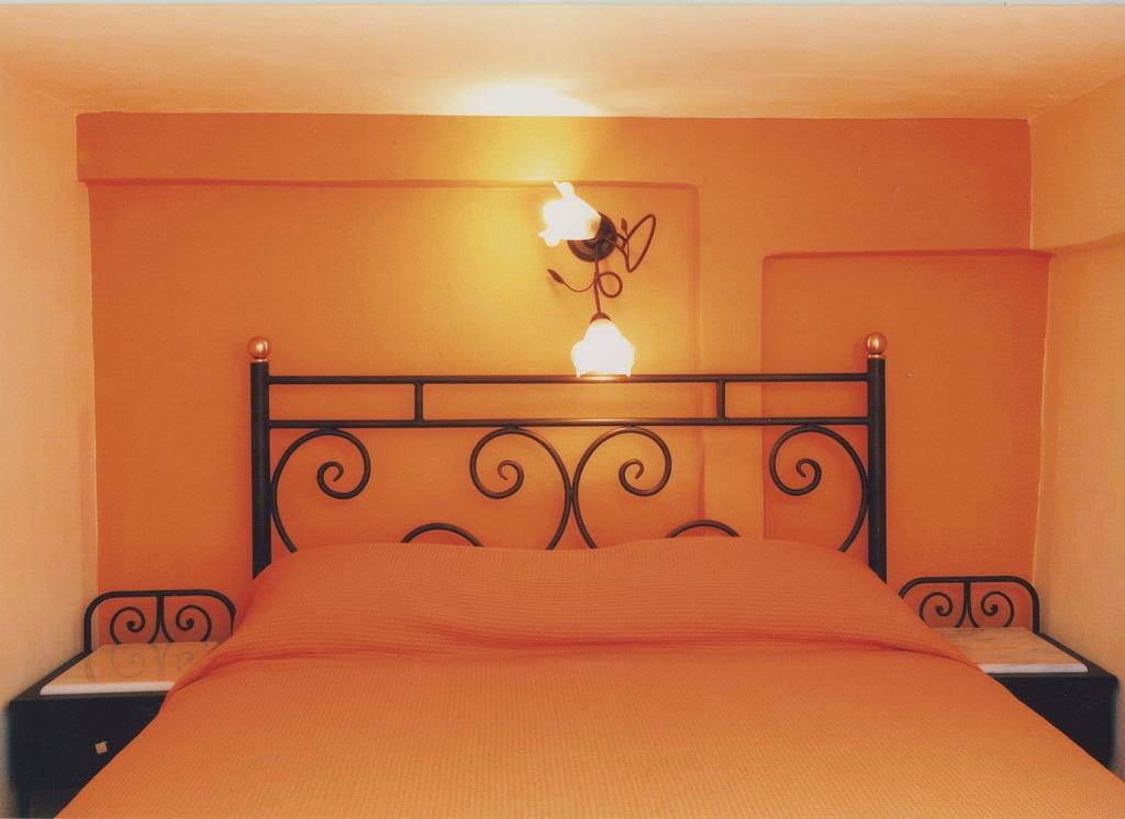 Melodia Apartment Tinos Room photo